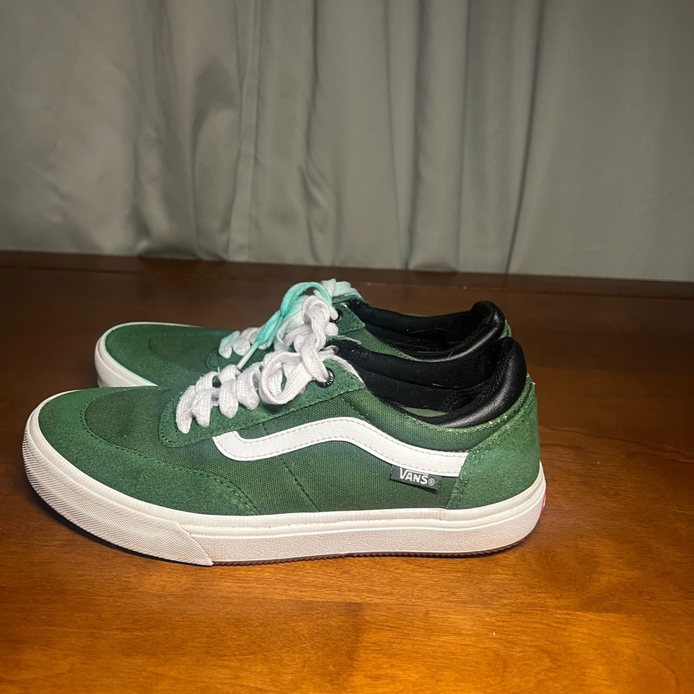 Vans Green and White Men's Sneakers - Picture 3 of 8